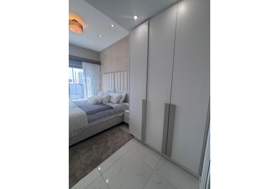 Resale - Villa - Orihuela Costa - Costa Blanca