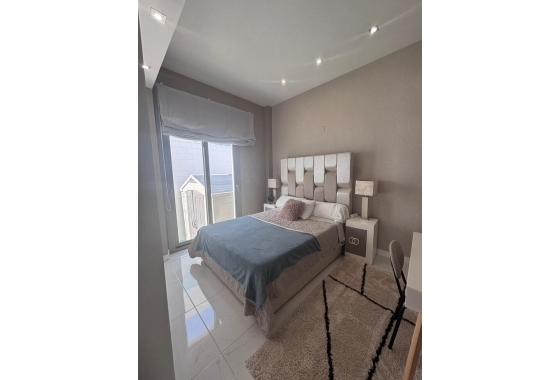 Resale - Villa - Orihuela Costa - Costa Blanca