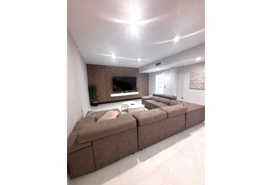 Resale - Villa - Orihuela Costa - Costa Blanca