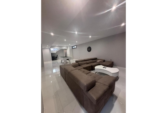 Resale - Villa - Orihuela Costa - Costa Blanca