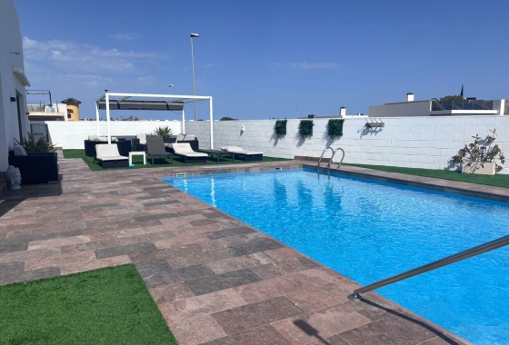 Resale - Villa - Orihuela Costa - Costa Blanca