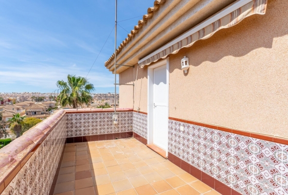 Resale - Villa - Torrevieja - Los Balcones - Los Altos del Edén