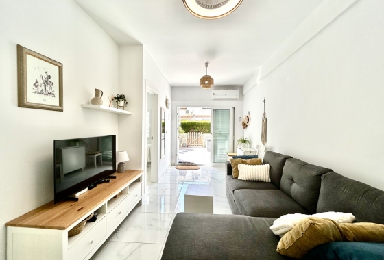 Resale - Apartment / flat - Orihuela Costa - Costa Blanca