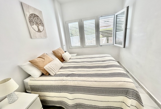 Resale - Apartment / flat - Orihuela Costa - Costa Blanca