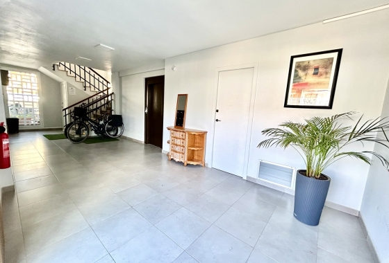 Resale - Apartment / flat - Orihuela Costa - Costa Blanca