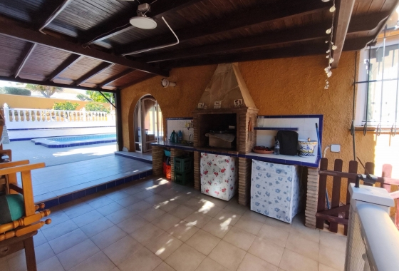 Перепродажа - Вилла - Torrevieja - Los Balcones