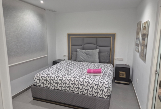 Resale - Chalet - Torrevieja - Los Balcones