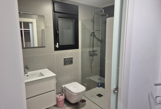 Resale - Chalet - Torrevieja - Los Balcones