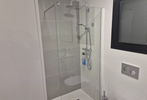 Resale - Chalet - Torrevieja - Los Balcones