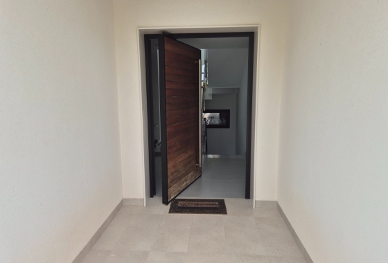 Resale - Chalet - Torrevieja - Los Balcones