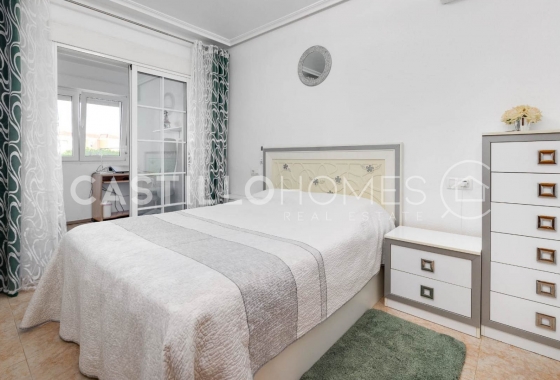 Revente - Maison de ville - Torrevieja - aguas nuevas