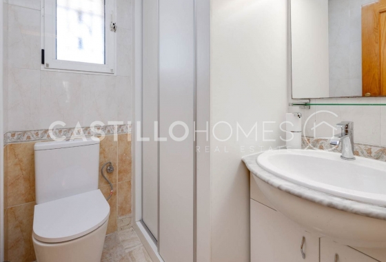 Revente - Maison de ville - Torrevieja - aguas nuevas