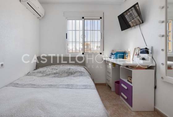 Revente - Maison de ville - Torrevieja - aguas nuevas