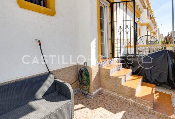 Revente - Maison de ville - Torrevieja - aguas nuevas