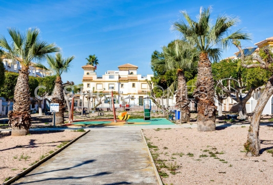 Revente - Maison de ville - Torrevieja - aguas nuevas