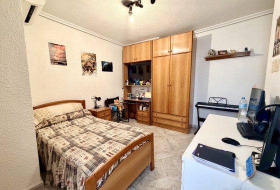 Återförsäljning - Lägenhet / lägenhet - Torrevieja - Costa Blanca