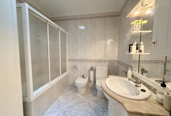 Återförsäljning - Lägenhet / lägenhet - Torrevieja - Costa Blanca