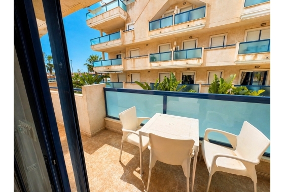 Wiederverkauf - Wohnung - Orihuela Costa - Costa Blanca
