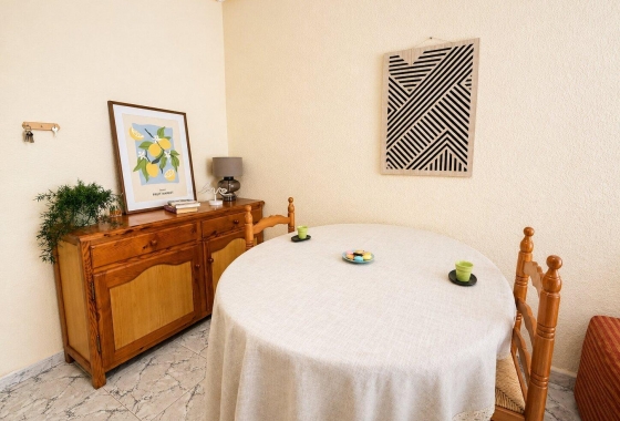 Resale - Apartment / flat - Torrevieja - Habaneras