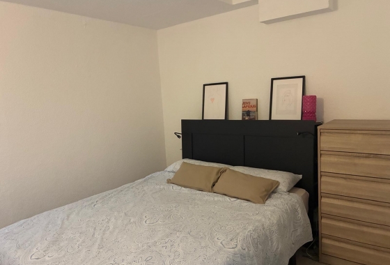 Перепродажа - Квартира - Torrevieja - La Mata