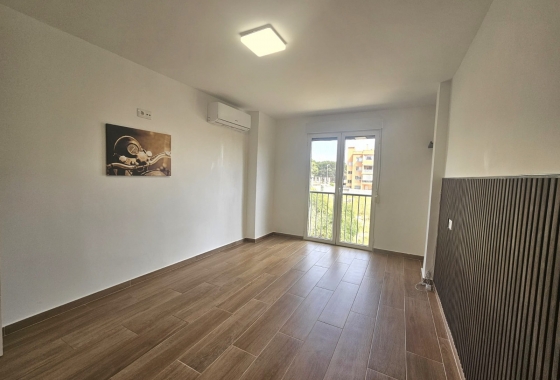 Resale - Apartment / flat - Guardamar del Segura - Guardamar pueblo