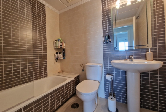 Reventa - Apartamento / piso - Guardamar del Segura - SUP-7 & Port Area