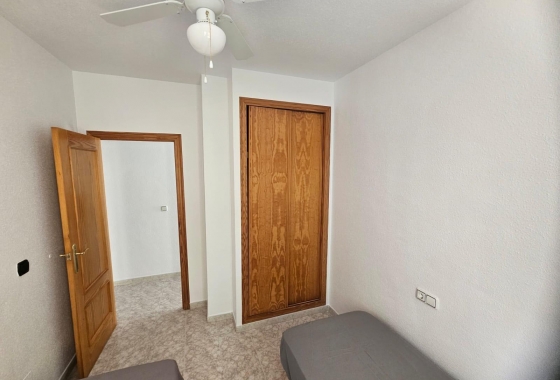 Resale - Apartment / flat - Orihuela Costa - La Zenia