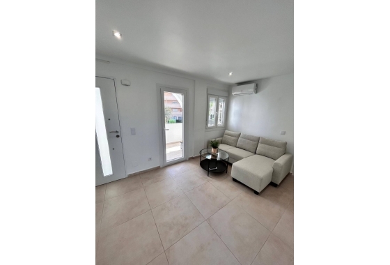 Resale - Apartment / flat - Orihuela Costa - Costa Blanca