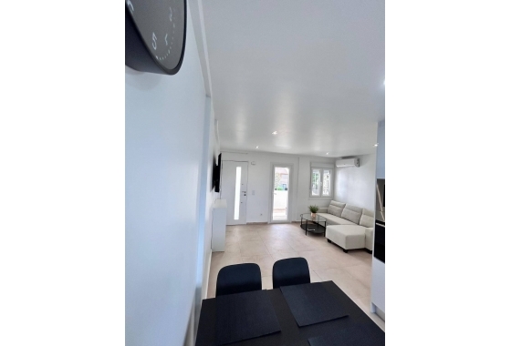 Resale - Apartment / flat - Orihuela Costa - Costa Blanca