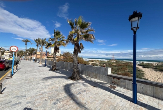 Resale - Apartment / flat - Orihuela Costa - Costa Blanca