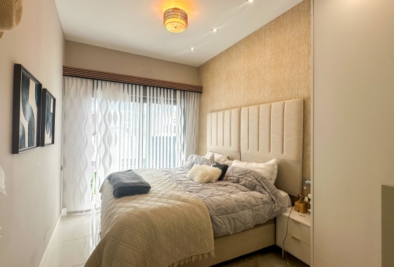 Wiederverkauf - Villa - Orihuela Costa - Costa Blanca
