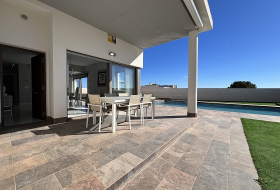 Wiederverkauf - Villa - Orihuela Costa - Costa Blanca