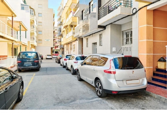 Reventa - Apartamento / piso - Torrevieja - Centro