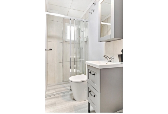 Reventa - Apartamento / piso - Torrevieja - Centro