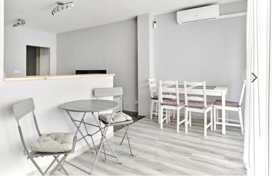 Reventa - Apartamento / piso - Torrevieja - Centro