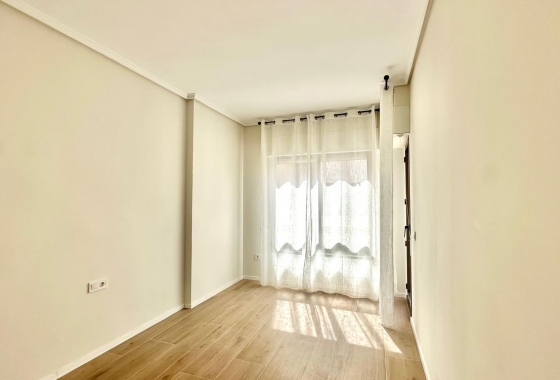 Перепродажа - Квартира - Torrevieja - Centro