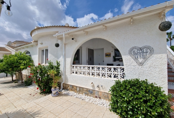 Wiederverkauf - Villa - Ciudad Quesada - Pueblo Bravo