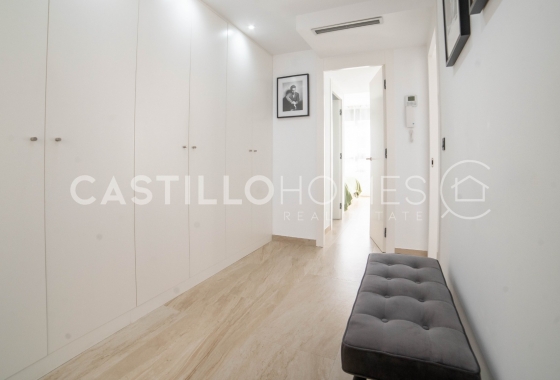 Wiederverkauf - Villa - Orihuela Costa - Las Filipinas