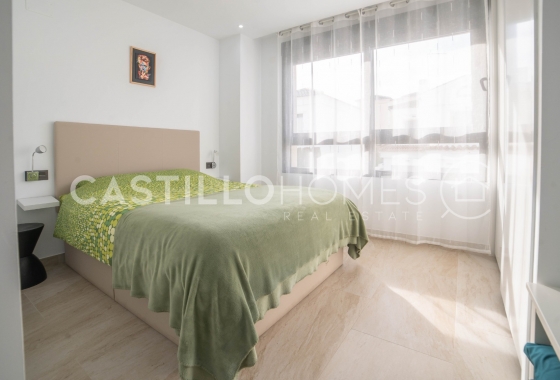 Wiederverkauf - Villa - Orihuela Costa - Las Filipinas