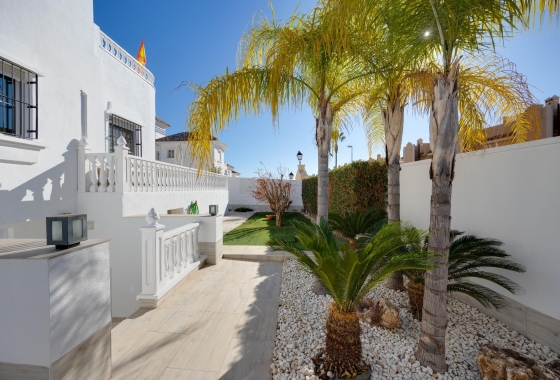 Перепродажа - Таунхаус - Orihuela Costa - Las Filipinas