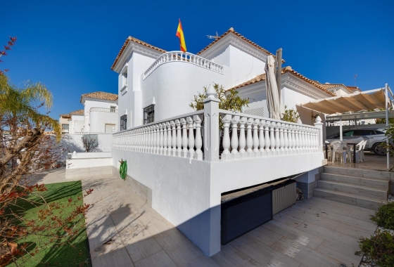 Перепродажа - Таунхаус - Orihuela Costa - Las Filipinas