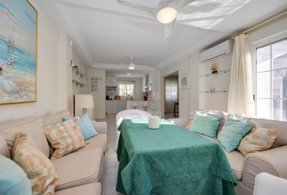 Перепродажа - Таунхаус - Orihuela Costa - Las Filipinas