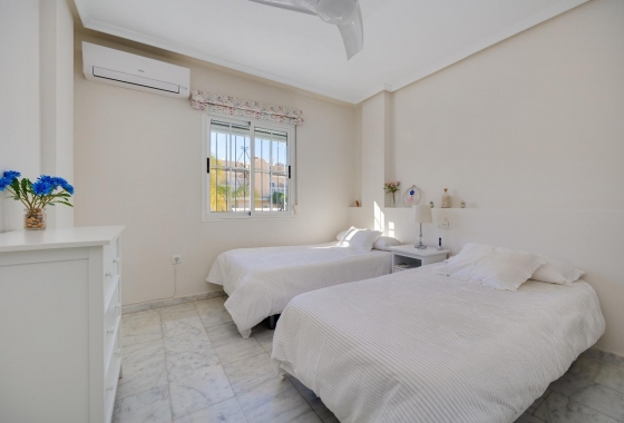 Перепродажа - Таунхаус - Orihuela Costa - Las Filipinas