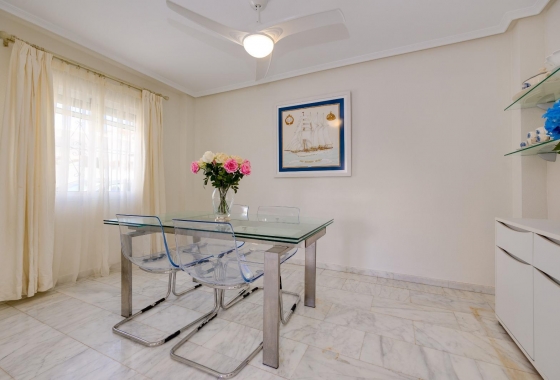 Перепродажа - Таунхаус - Orihuela Costa - Las Filipinas