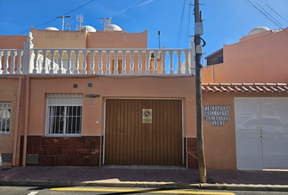Wiederverkauf - Stadthaus - Torrevieja - Los Frutales