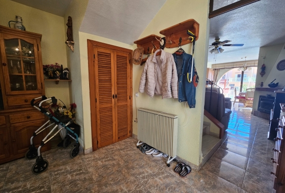 Wiederverkauf - Stadthaus - Torrevieja - Los Frutales