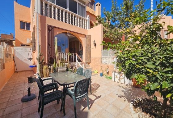 Wiederverkauf - Stadthaus - Torrevieja - Los Frutales