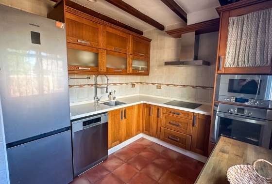 Resale - Townhouse - San Miguel de Salinas - Inland