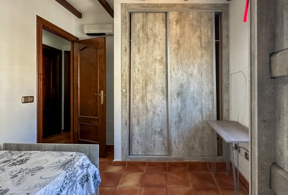Resale - Townhouse - San Miguel de Salinas - Inland