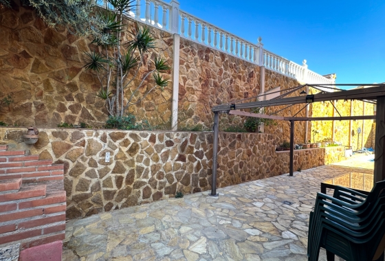 Resale - Townhouse - San Miguel de Salinas - Inland